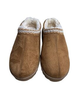 Northside Faux Suede Sherpa Lined Clog Slippers Brown Cozy House Shoes Size 4